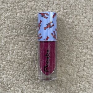 Makeup Revolution x Friends Phoebe Lip Gloss